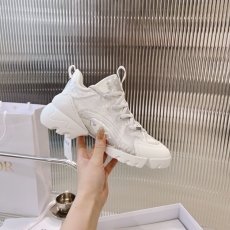 Christian Dior Sneaker